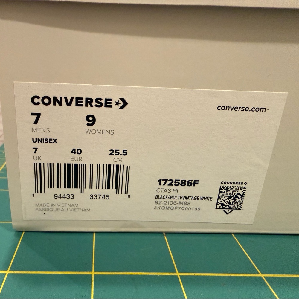 Jean-Michel Basquiat x Converse Chuck Taylor All Star High 'Pez Dispenser' - Picture 5 of 6